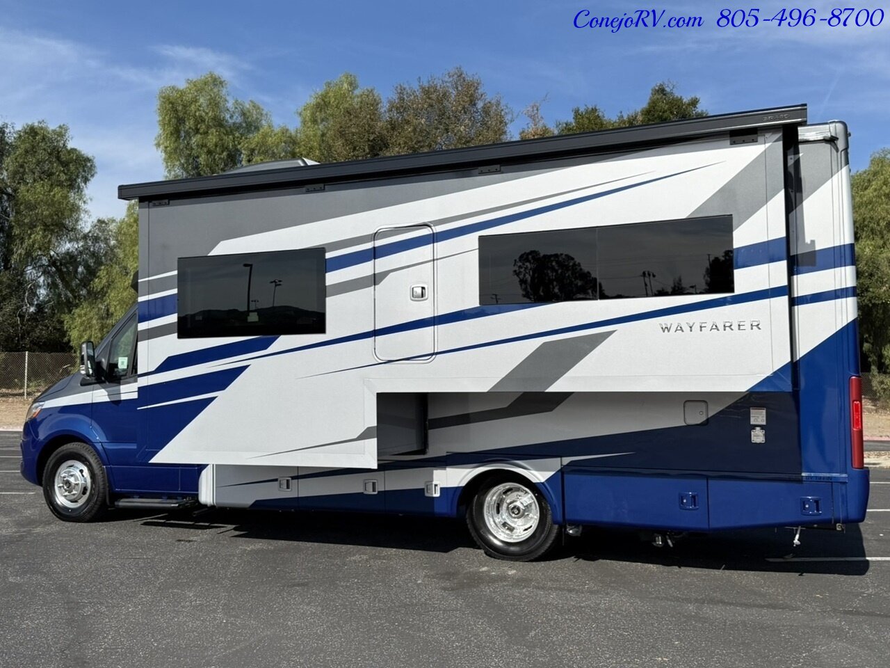 2026 Tiffin Wayfarer 25XPW Full Wall Slide-Out Theater Seats Mercedes Turbo Diesel Full Body Paint - Photo 2 - Thousand Oaks, CA 91360