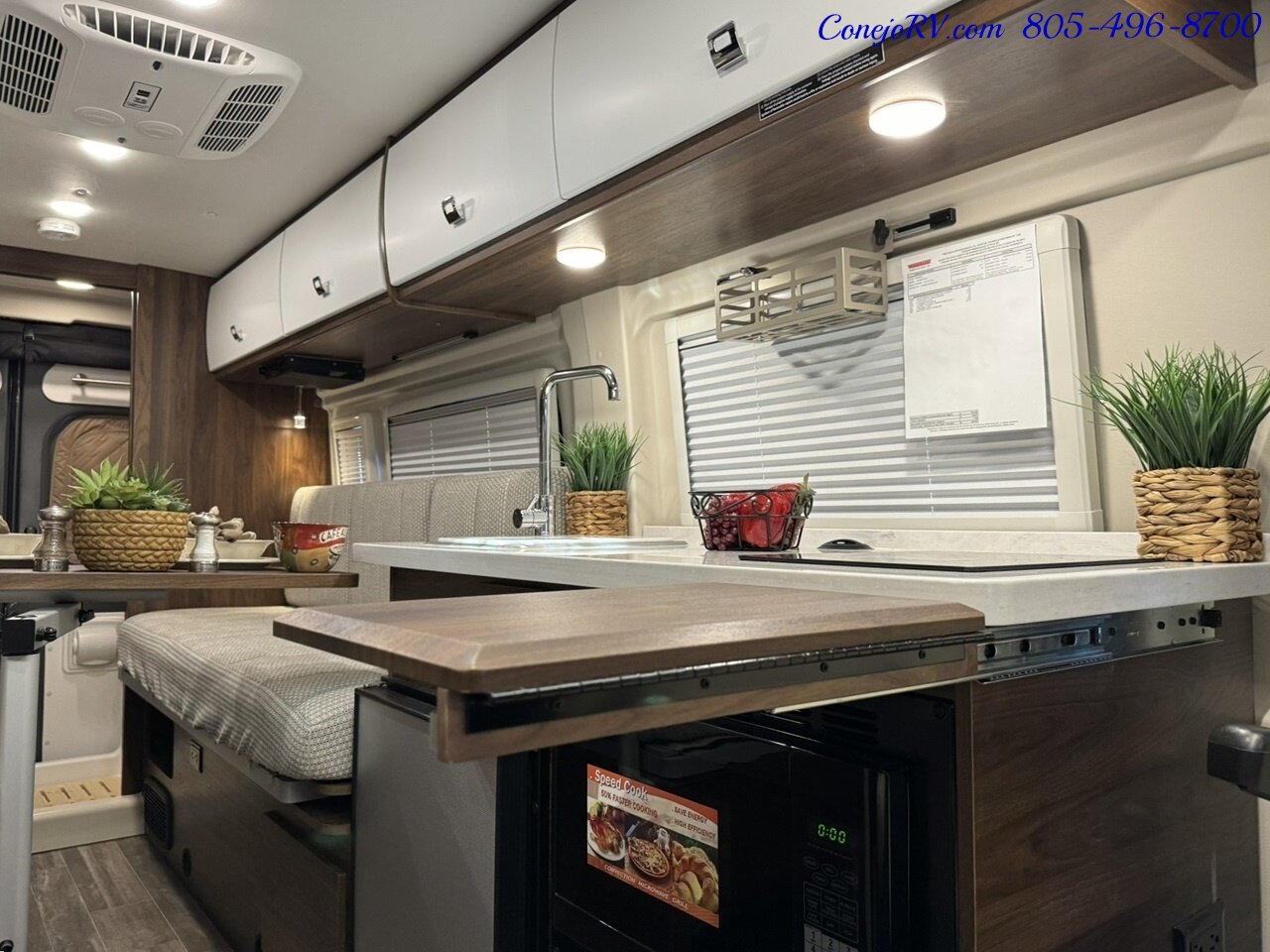 2024 Winnebago Travato 59KL Touring Coach Pure Energy Management System   - Photo 6 - Thousand Oaks, CA 91360