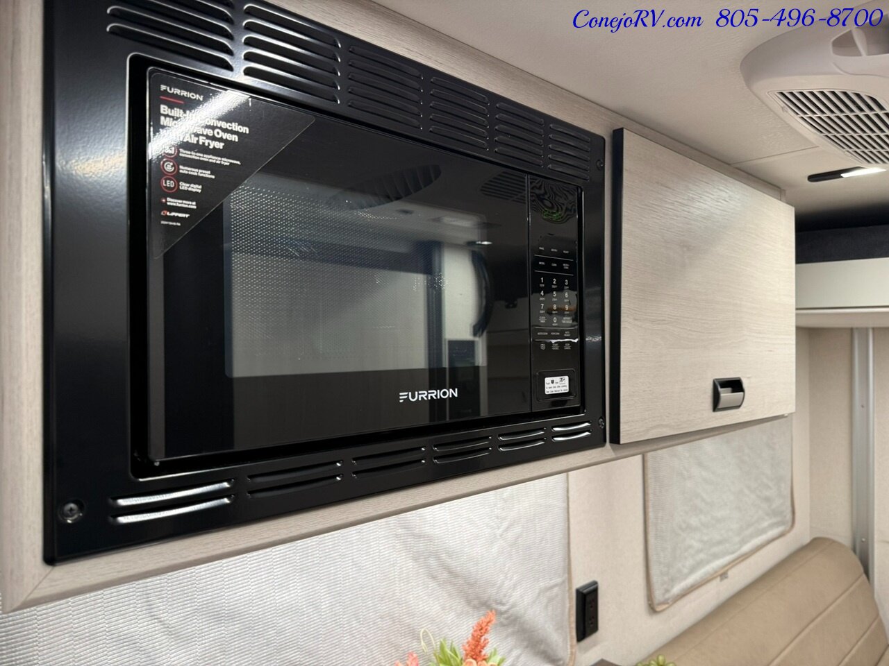 2027 Winnebago Elora 19DC 2.8KW Generator Convertible Gear Garage   - Photo 11 - Thousand Oaks, CA 91360