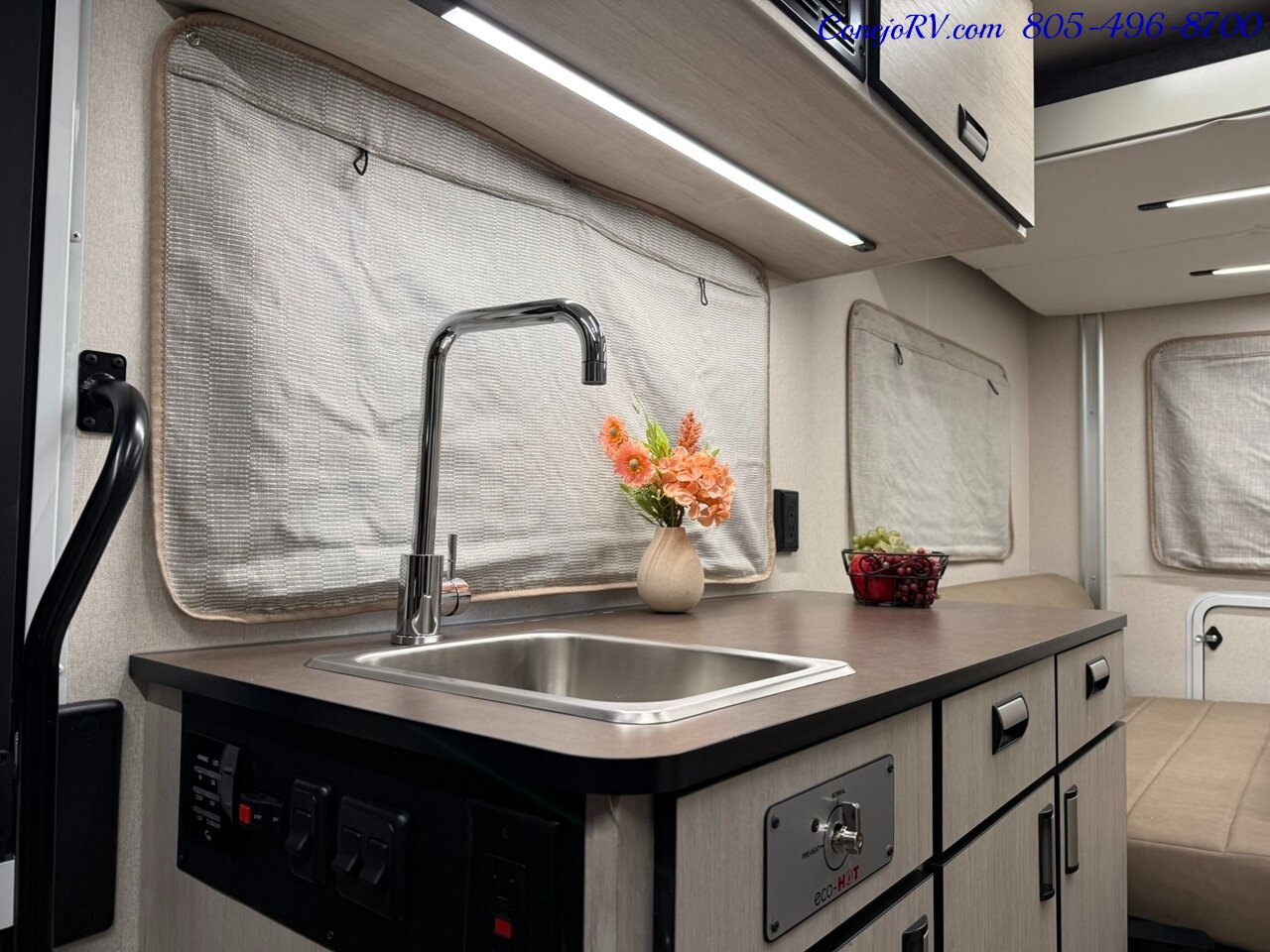 2027 Winnebago Elora 19DC 2.8KW Generator Convertible Gear Garage   - Photo 8 - Thousand Oaks, CA 91360