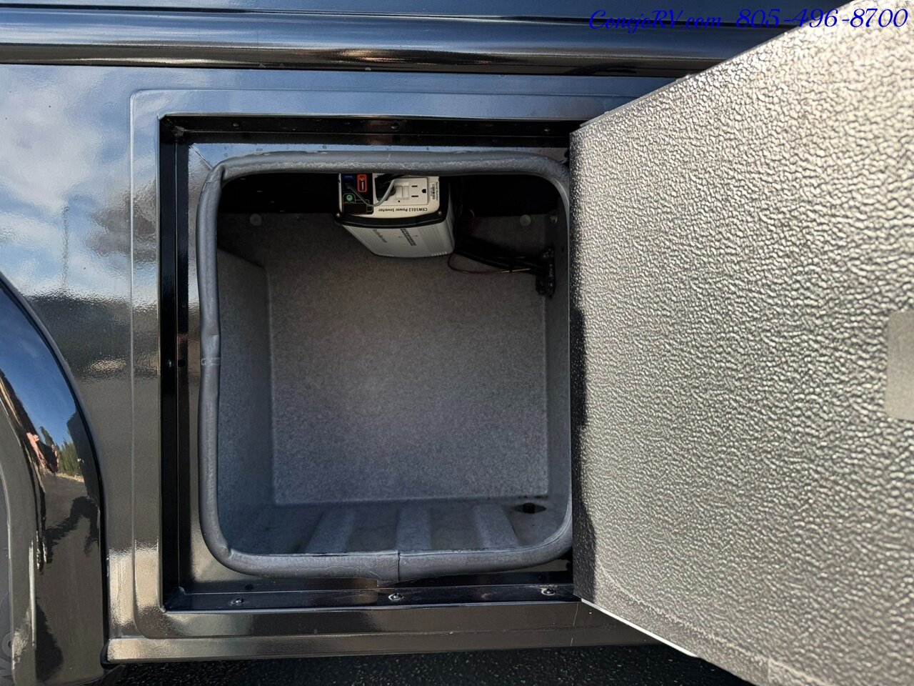 2020 Dynamax Isata 3 Series 24FW Full-Wall Slide HYDRAULIC LEVELERS Full Body Paint  Mercedes Turbo Diesel - Photo 41 - Thousand Oaks, CA 91360