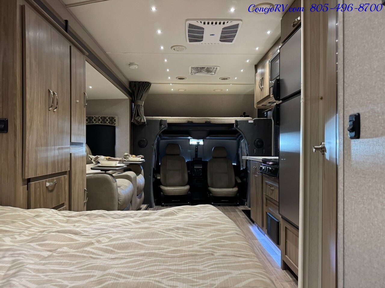 2020 Dynamax Isata 3 Series 24FW Full-Wall Slide HYDRAULIC LEVELERS Full Body Paint  Mercedes Turbo Diesel - Photo 24 - Thousand Oaks, CA 91360