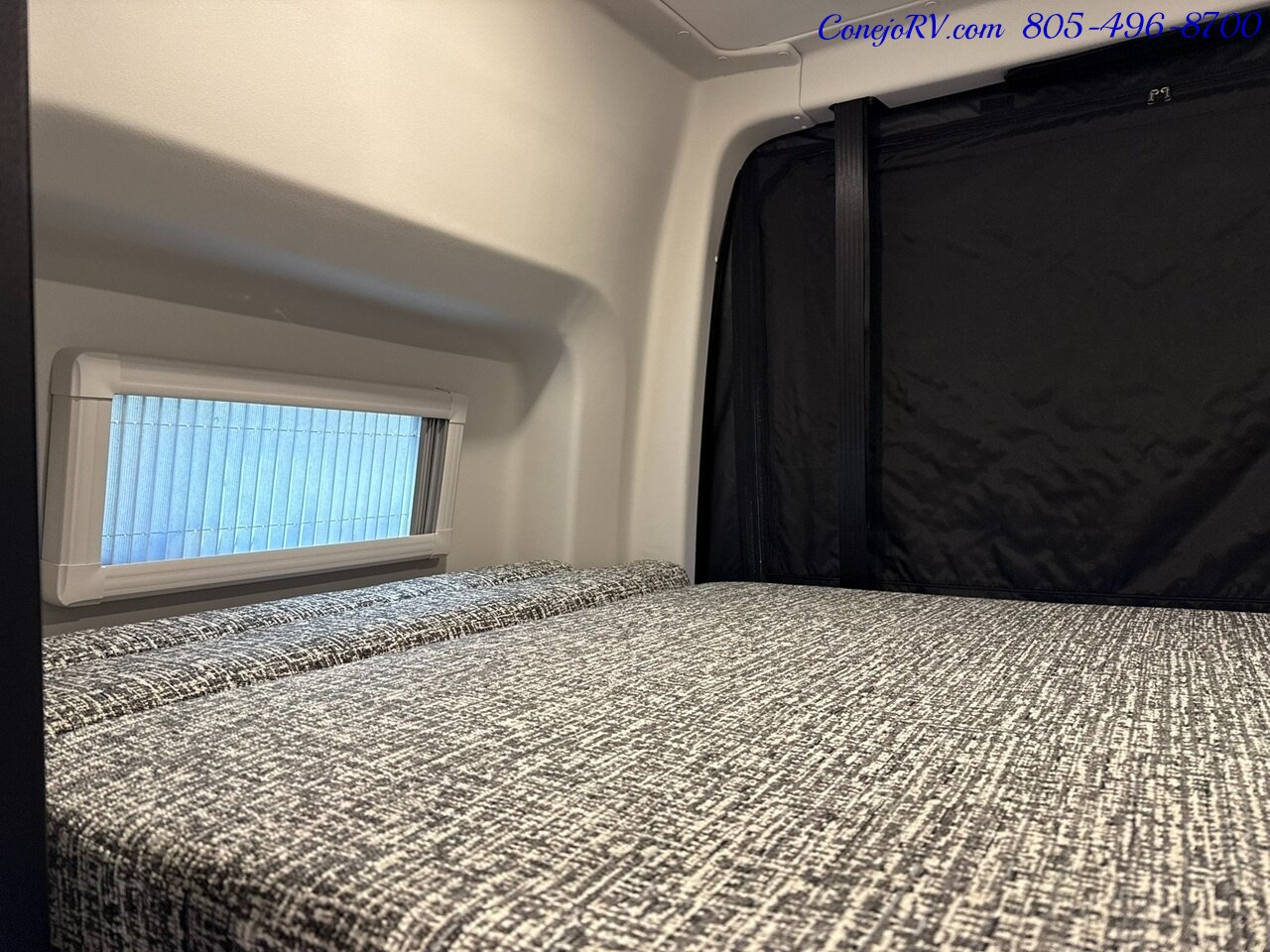 2026 Tiffin GH2 AWD Sprinter Mercedes 2500 EXT AWD Turbo Diesel  540AH Battle Born Lithium Ion Kit - Photo 27 - Thousand Oaks, CA 91360