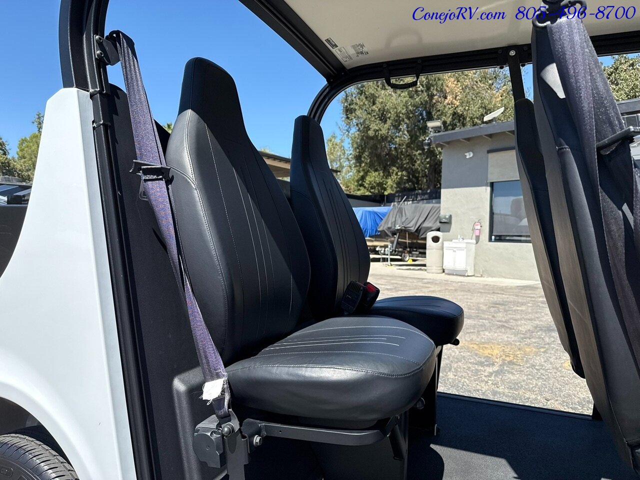 2017 Polaris GEM E4 Golf Cart   - Photo 11 - Thousand Oaks, CA 91360