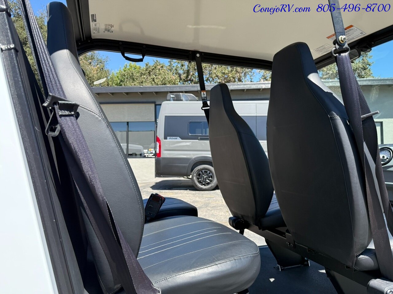 2017 Polaris GEM E4 Golf Cart   - Photo 12 - Thousand Oaks, CA 91360