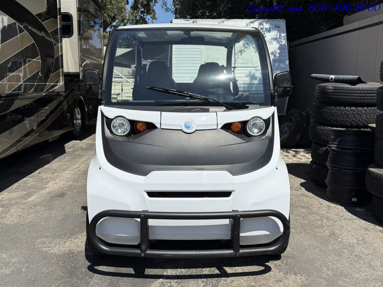 2017 Polaris GEM E4 Golf Cart   - Photo 24 - Thousand Oaks, CA 91360