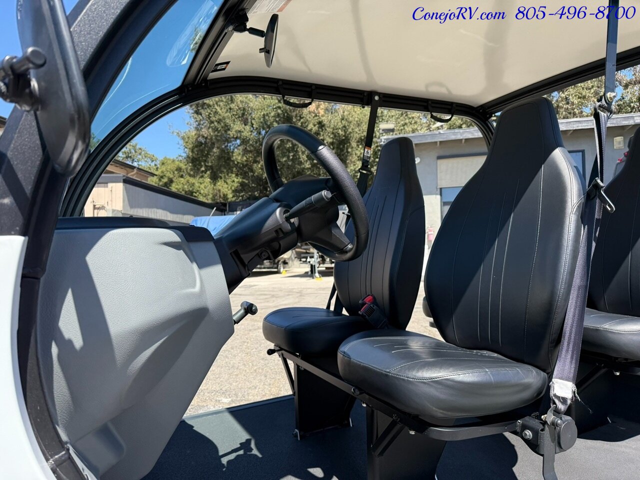 2017 Polaris GEM E4 Golf Cart   - Photo 6 - Thousand Oaks, CA 91360