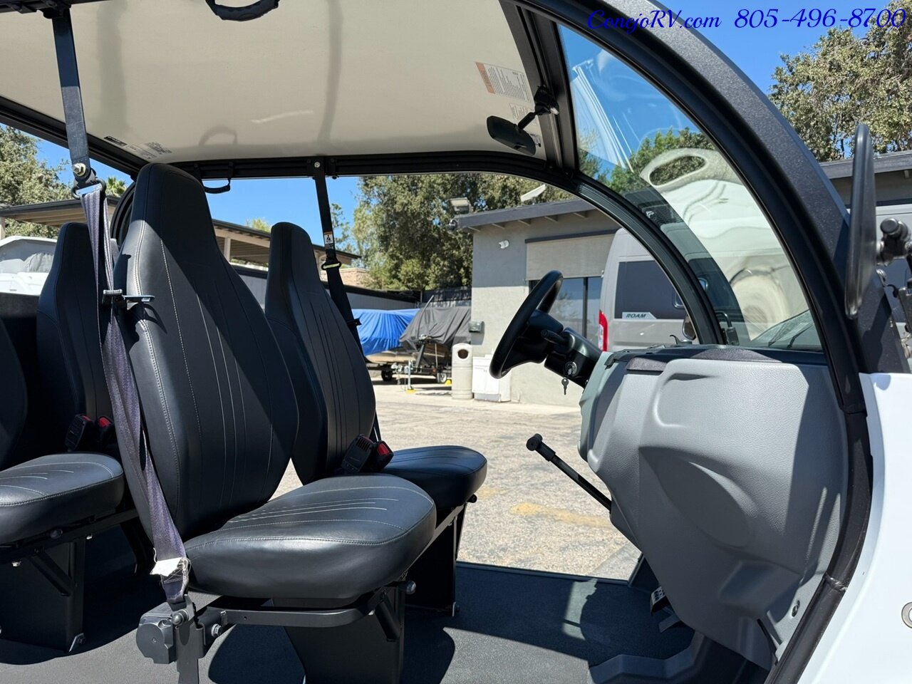 2017 Polaris GEM E4 Golf Cart   - Photo 9 - Thousand Oaks, CA 91360