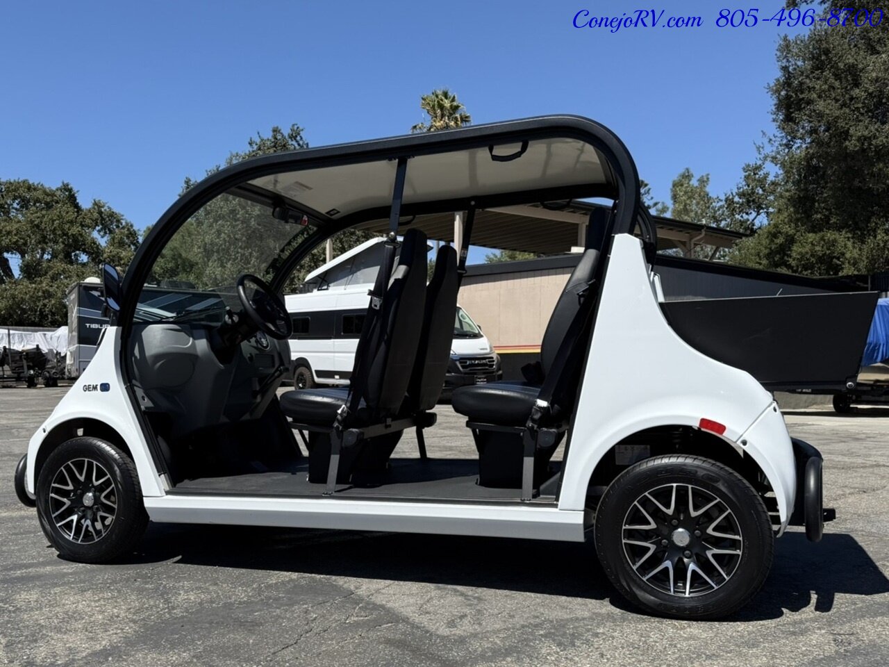 2017 Polaris GEM E4 Golf Cart   - Photo 2 - Thousand Oaks, CA 91360