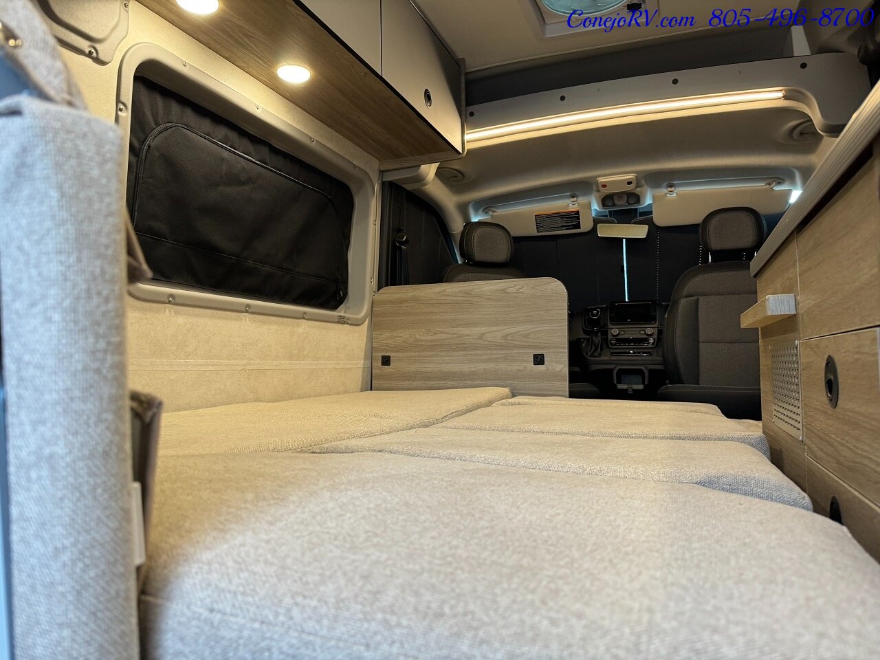 2024 Winnebago Solis Pocket 36B Lithium System Enclosed Rear Bath   - Photo 24 - Thousand Oaks, CA 91360