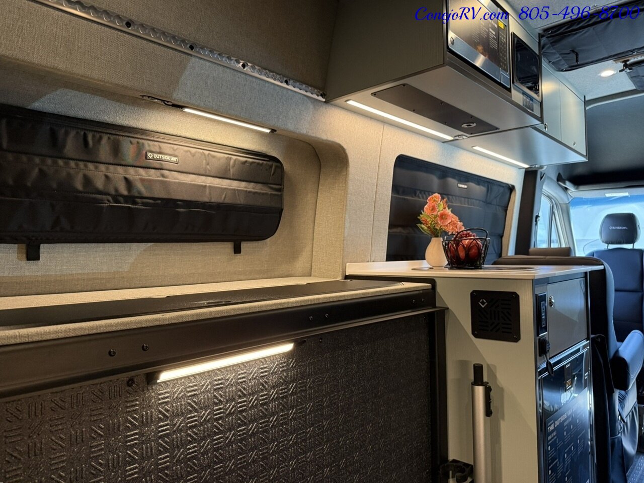 2026 Outside Van Overnight Pop Top Quad Captains Seats 620AH Lithionics  Lithium System Adventure Van - Photo 25 - Thousand Oaks, CA 91360