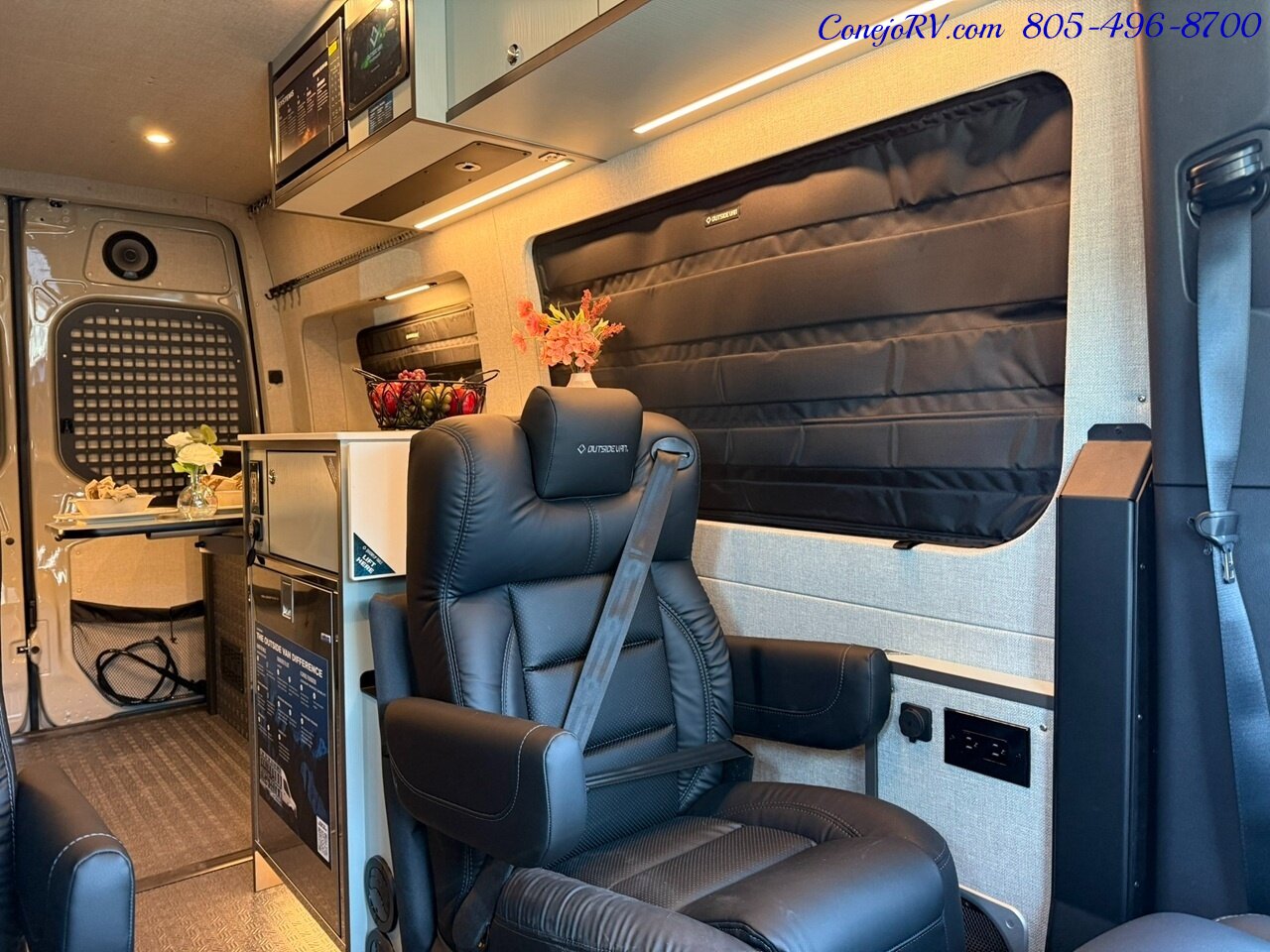2026 Outside Van Overnight Pop Top Quad Captains Seats 620AH Lithionics  Lithium System Adventure Van - Photo 6 - Thousand Oaks, CA 91360