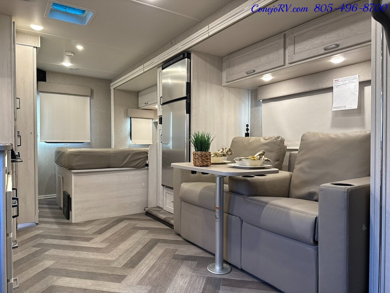 2024 Winnebago Vita 24P Full Wall Slide-Out Theater Seats Mercedes Turbo Diesel 6K Miles - Photo 6 - Thousand Oaks, CA 91360