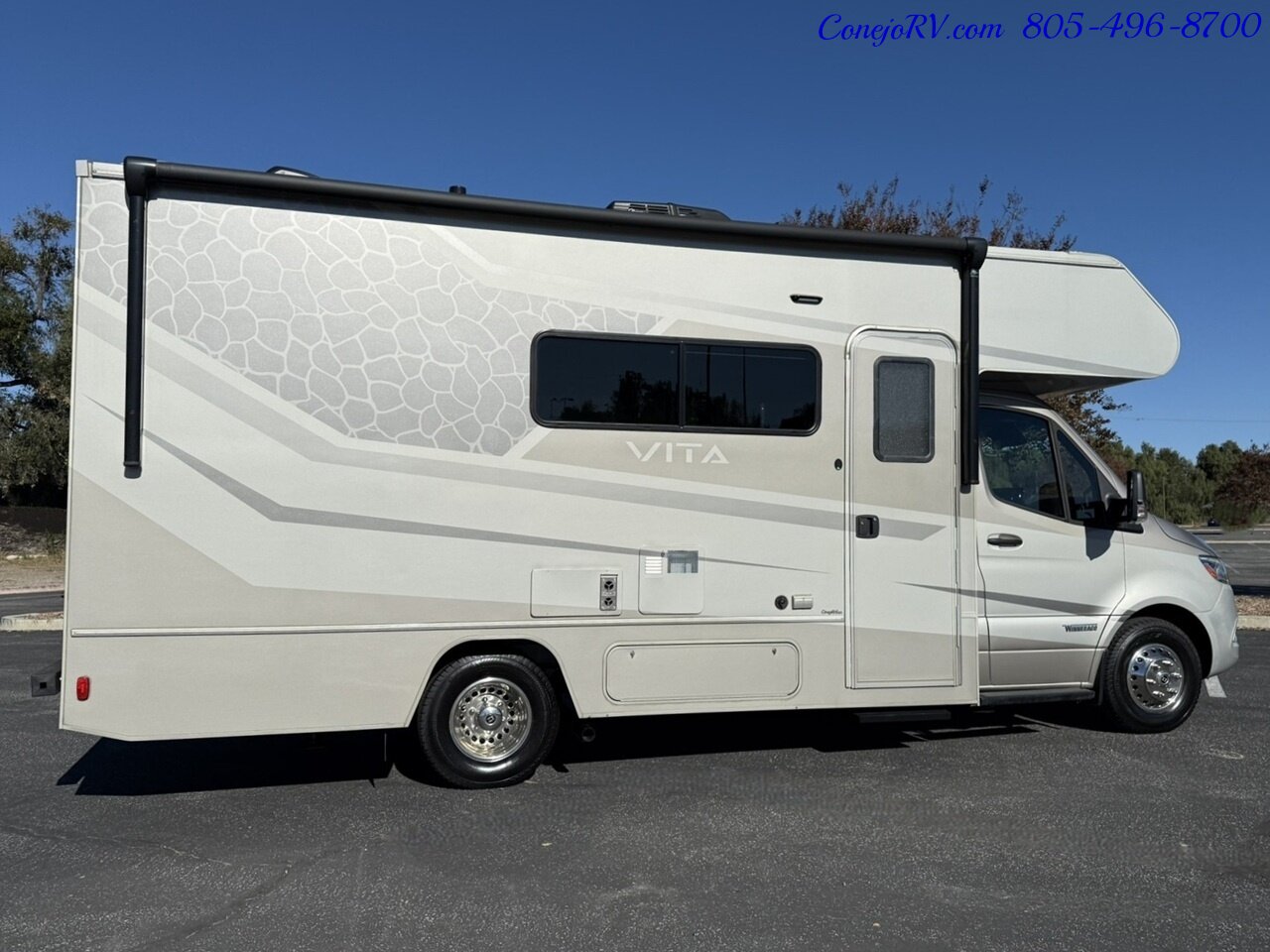 2024 Winnebago Vita 24P Full Wall Slide-Out Theater Seats Mercedes Turbo Diesel 6K Miles - Photo 4 - Thousand Oaks, CA 91360