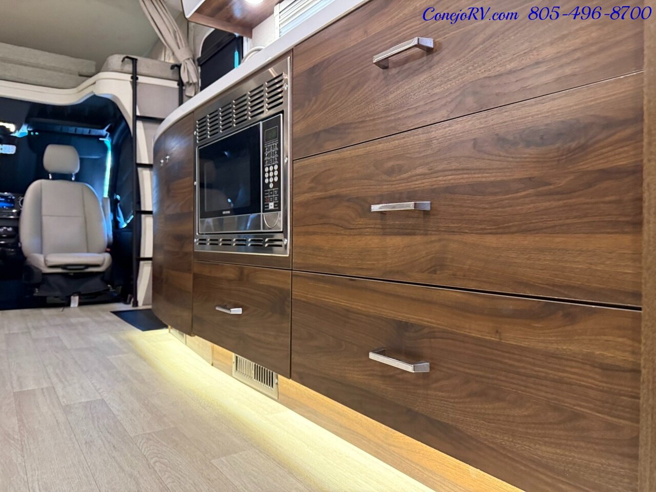 2024 Winnebago View 24D Full Wall Slide-Out Mercedes Turbo Diesel Full Body Paint - Photo 18 - Thousand Oaks, CA 91360