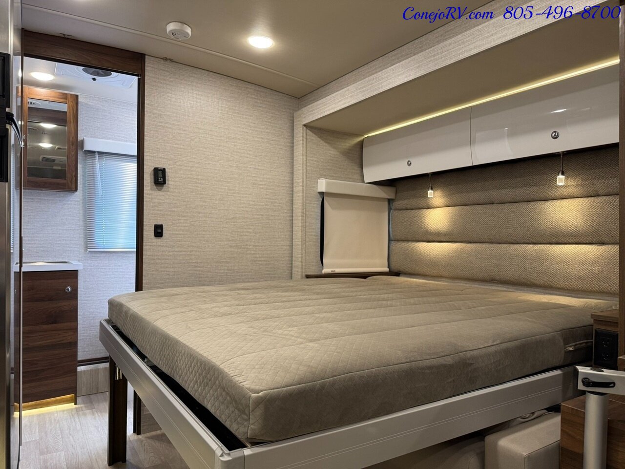2024 Winnebago View 24D Full Wall Slide-Out Mercedes Turbo Diesel Full Body Paint - Photo 24 - Thousand Oaks, CA 91360