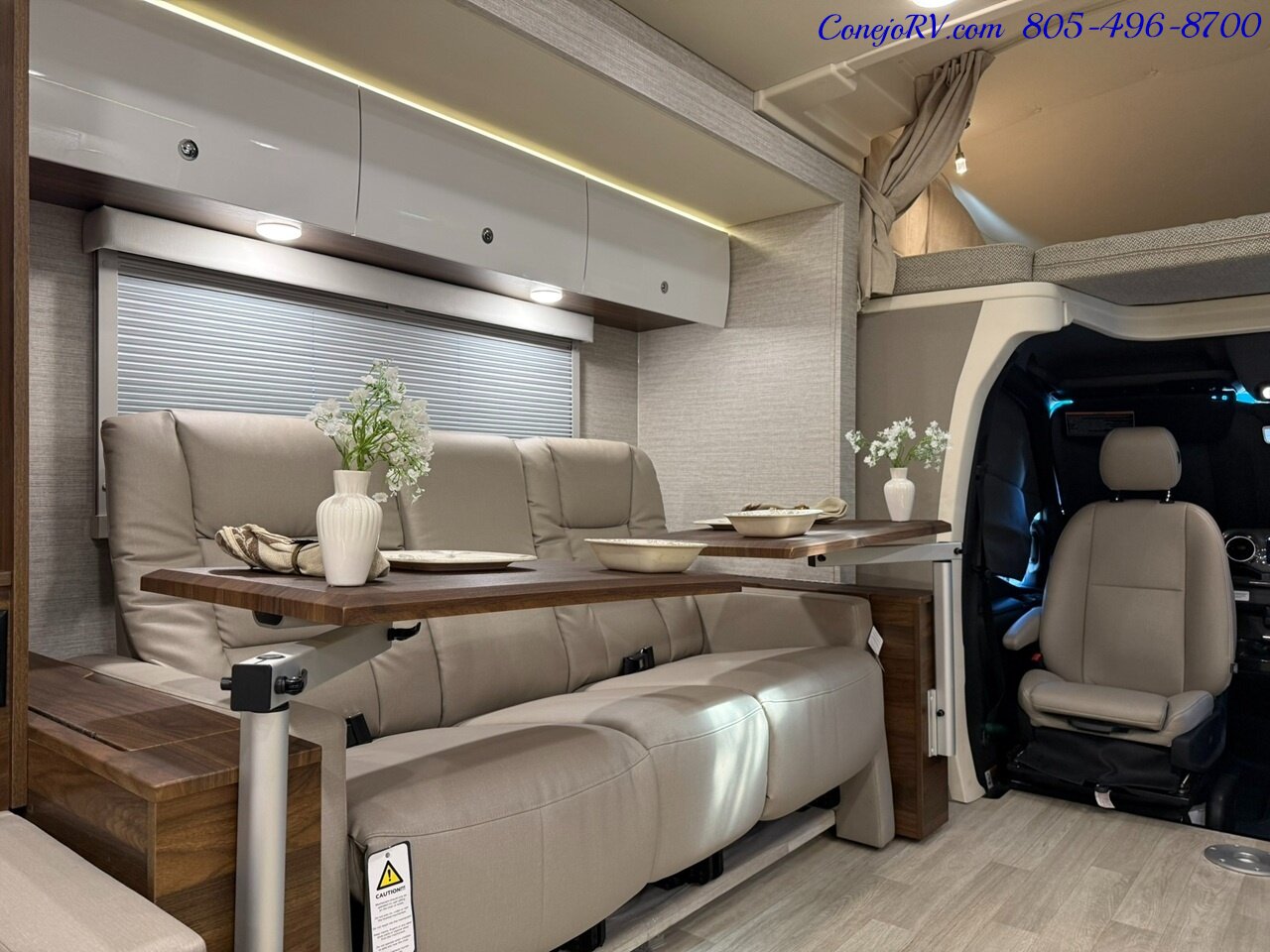 2024 Winnebago View 24D Full Wall Slide-Out Mercedes Turbo Diesel Full Body Paint - Photo 10 - Thousand Oaks, CA 91360