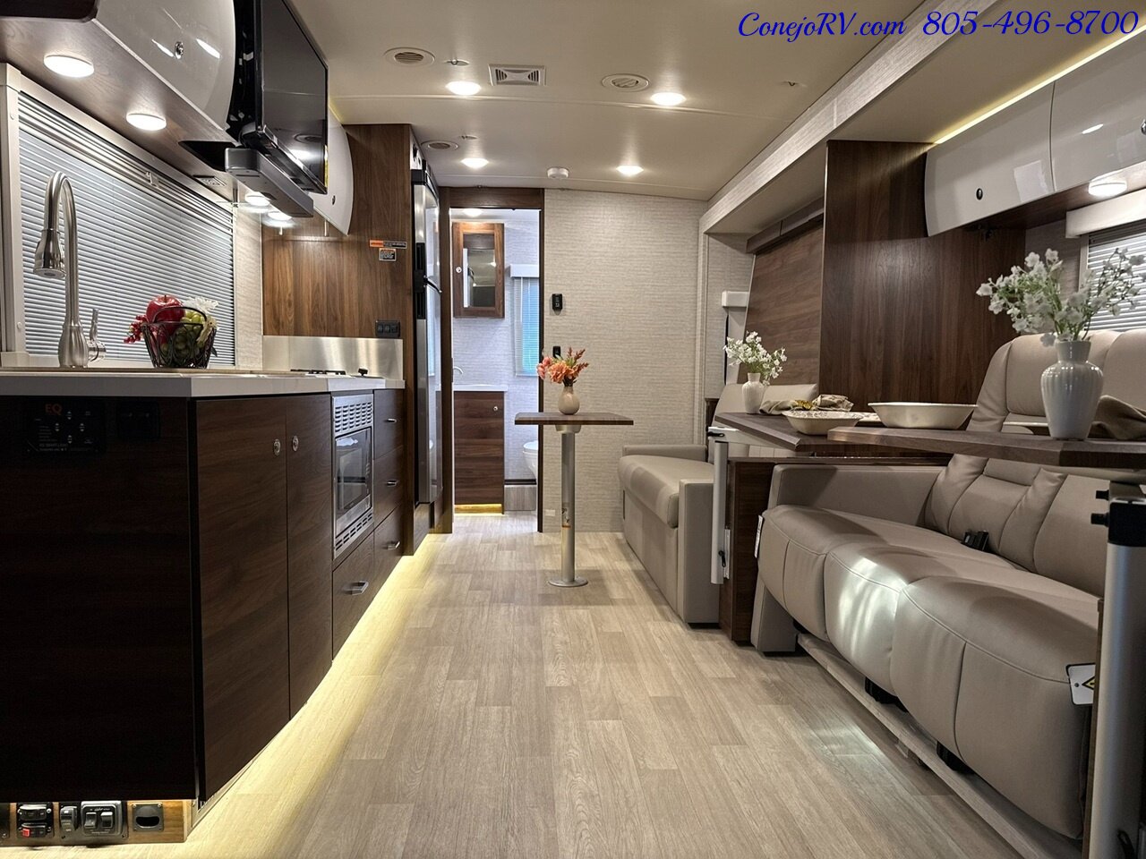 2024 Winnebago View 24D Full Wall Slide-Out Mercedes Turbo Diesel Full Body Paint - Photo 5 - Thousand Oaks, CA 91360