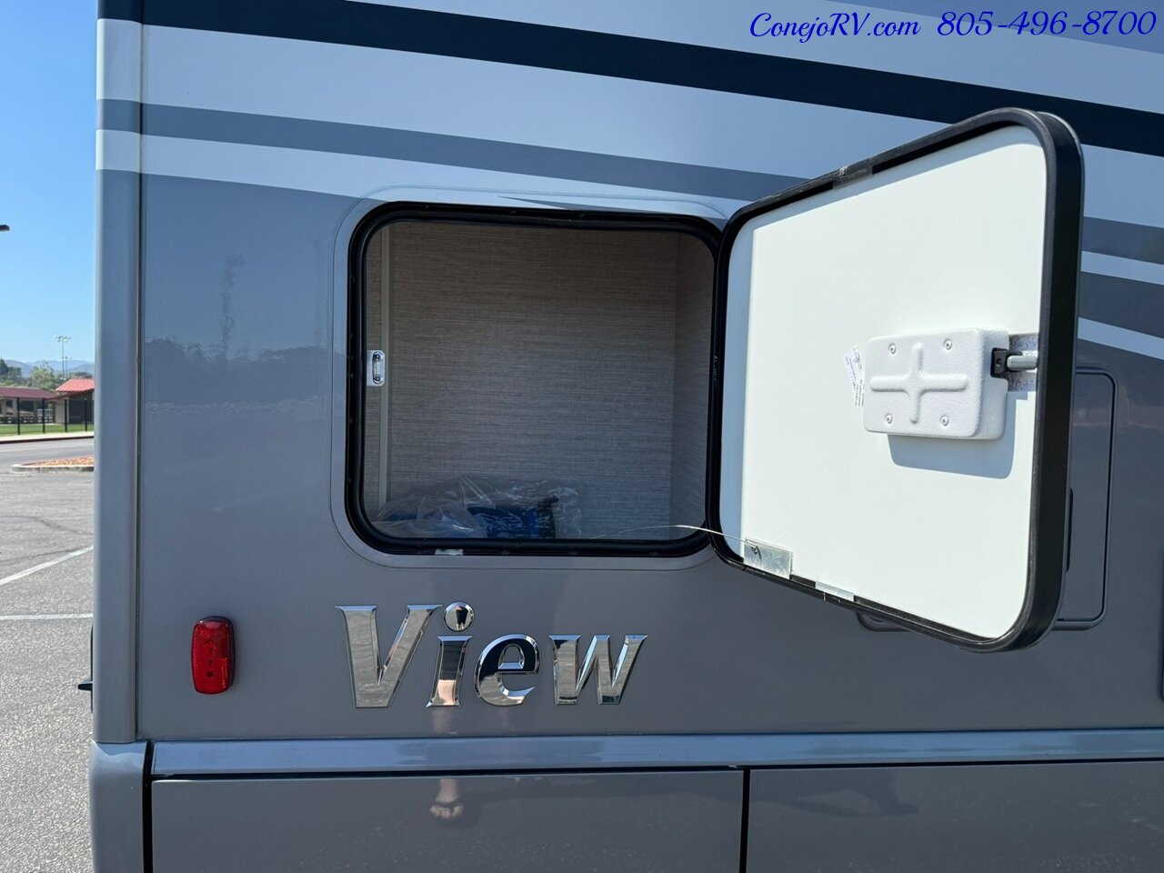 2024 Winnebago View 24D Full Wall Slide-Out Mercedes Turbo Diesel Full Body Paint - Photo 47 - Thousand Oaks, CA 91360
