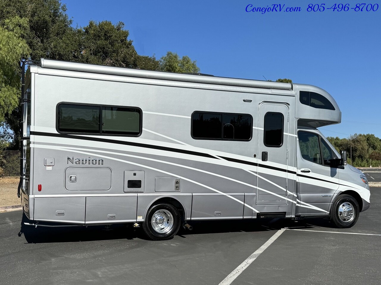 2024 Winnebago Navion 24J Horseshoe Dinette Mercedes Turbo Diesel Full Body   - Photo 4 - Thousand Oaks, CA 91360