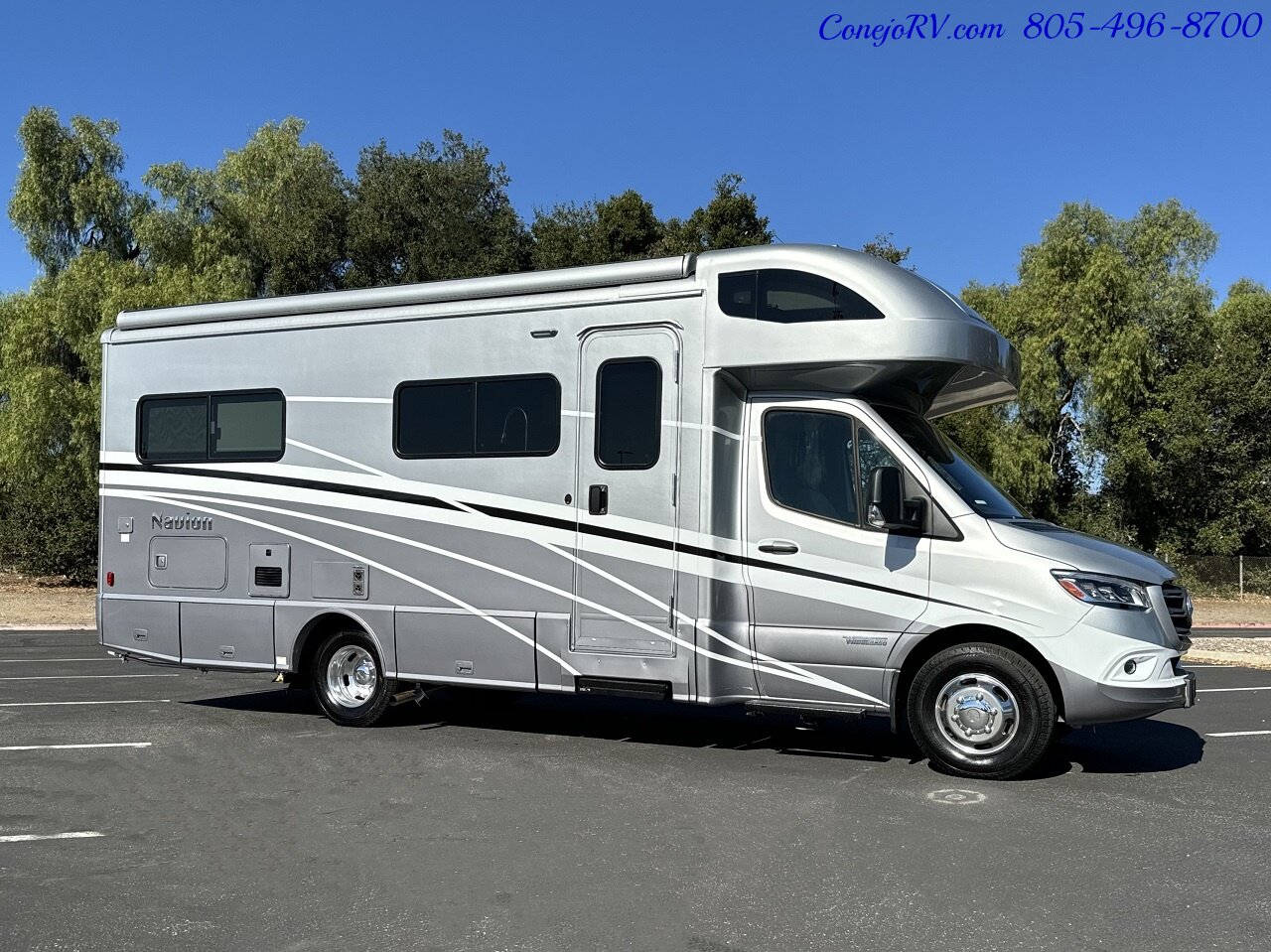 2024 Winnebago Navion 24J Horseshoe Dinette Mercedes Turbo Diesel Full Body   - Photo 3 - Thousand Oaks, CA 91360