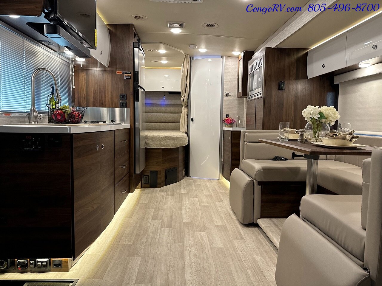 2024 Winnebago Navion 24J Horseshoe Dinette Mercedes Turbo Diesel Full Body   - Photo 5 - Thousand Oaks, CA 91360