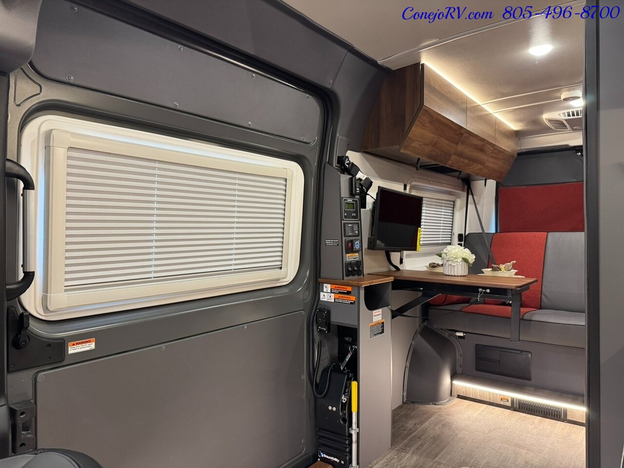 2024 Winnebago Roam 59RZ Accessibility Power Lift Power Lounge Full Galley - Photo 7 - Thousand Oaks, CA 91360