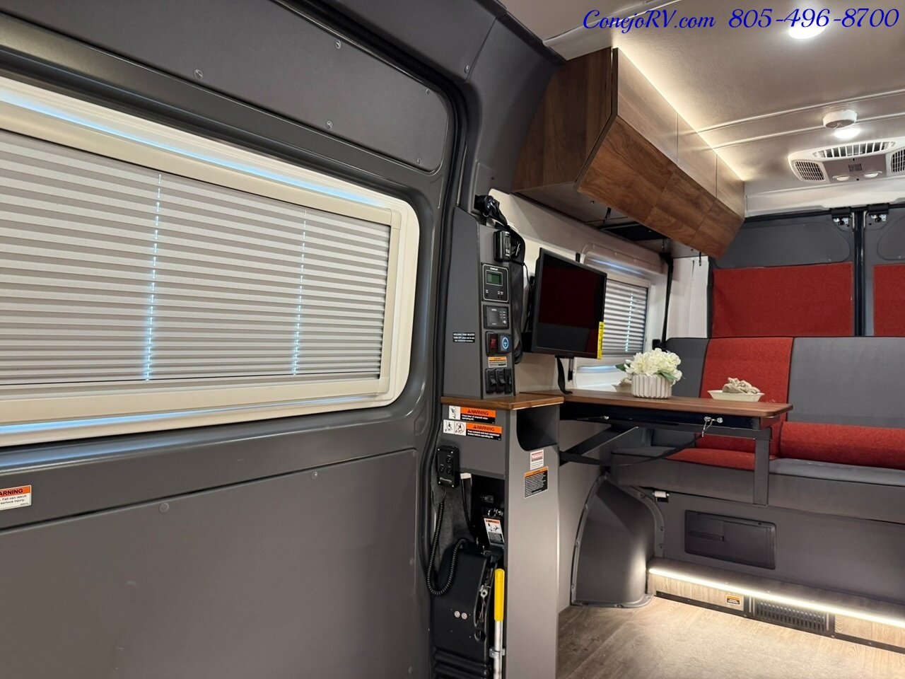 2024 Winnebago Roam 59RZ Accessibility Power Lift Power Lounge Full Galley - Photo 8 - Thousand Oaks, CA 91360