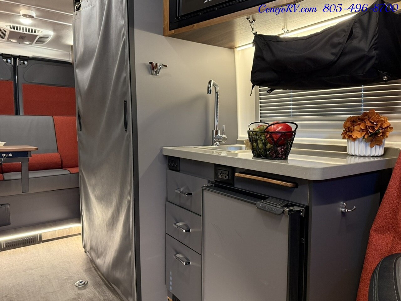 2024 Winnebago Roam 59RZ Accessibility Power Lift Power Lounge Full Galley - Photo 7 - Thousand Oaks, CA 91360