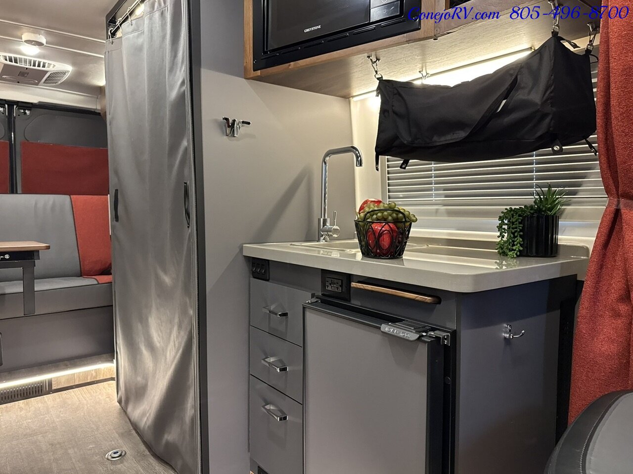 2024 Winnebago Roam 59RZ Accessibility Power Lift Power Lounge Full Galley - Photo 6 - Thousand Oaks, CA 91360