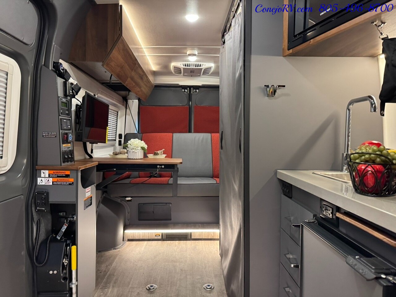 2024 Winnebago Roam 59RZ Accessibility Power Lift Power Lounge Full Galley - Photo 5 - Thousand Oaks, CA 91360