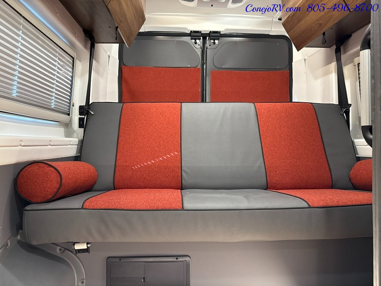 2024 Winnebago Roam 59RZ Accessibility Power Lift Power Lounge Full Galley - Photo 21 - Thousand Oaks, CA 91360
