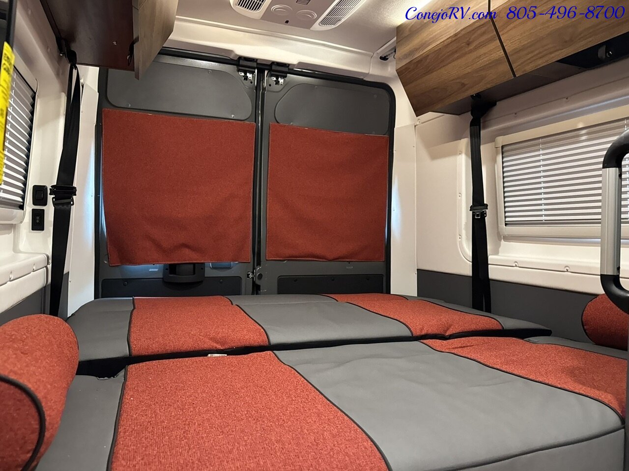 2024 Winnebago Roam 59RZ Accessibility Power Lift Power Lounge Full Galley - Photo 24 - Thousand Oaks, CA 91360