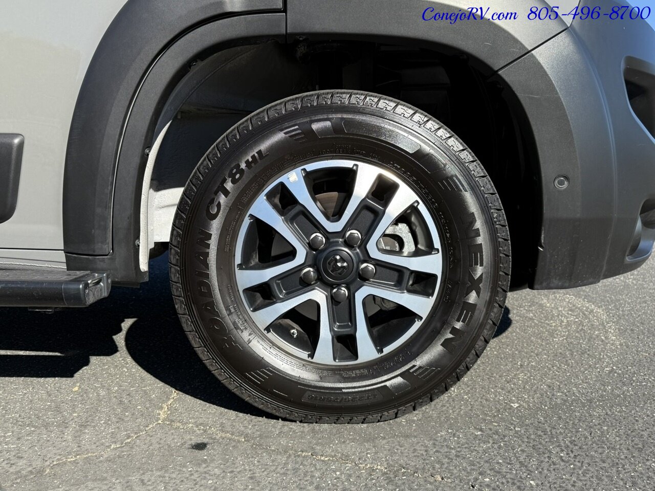 2024 Winnebago Roam 59RZ Accessibility Power Lift Power Lounge Full Galley - Photo 36 - Thousand Oaks, CA 91360