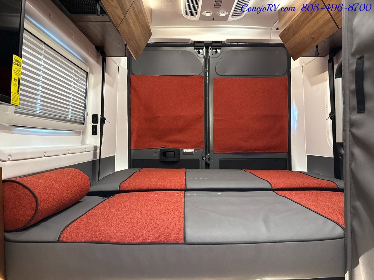 2024 Winnebago Roam 59RZ Accessibility Power Lift Power Lounge Full Galley - Photo 22 - Thousand Oaks, CA 91360