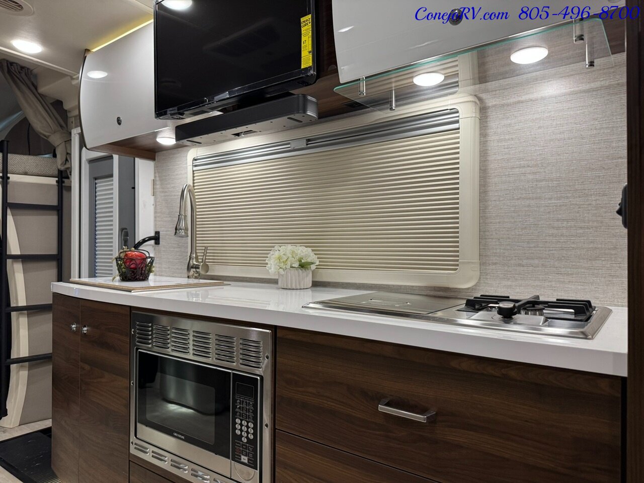 2023 Winnebago View 24DD Full Wall Slide-Out Mercedes Turbo Diesel  Full Body Paint 8K Miles - Photo 15 - Thousand Oaks, CA 91360