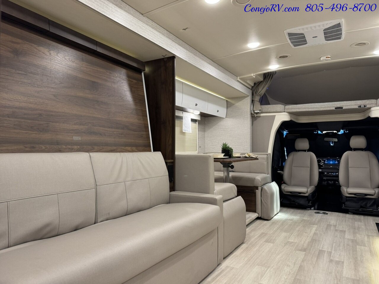 2023 Winnebago View 24DD Full Wall Slide-Out Mercedes Turbo Diesel  Full Body Paint 8K Miles - Photo 26 - Thousand Oaks, CA 91360
