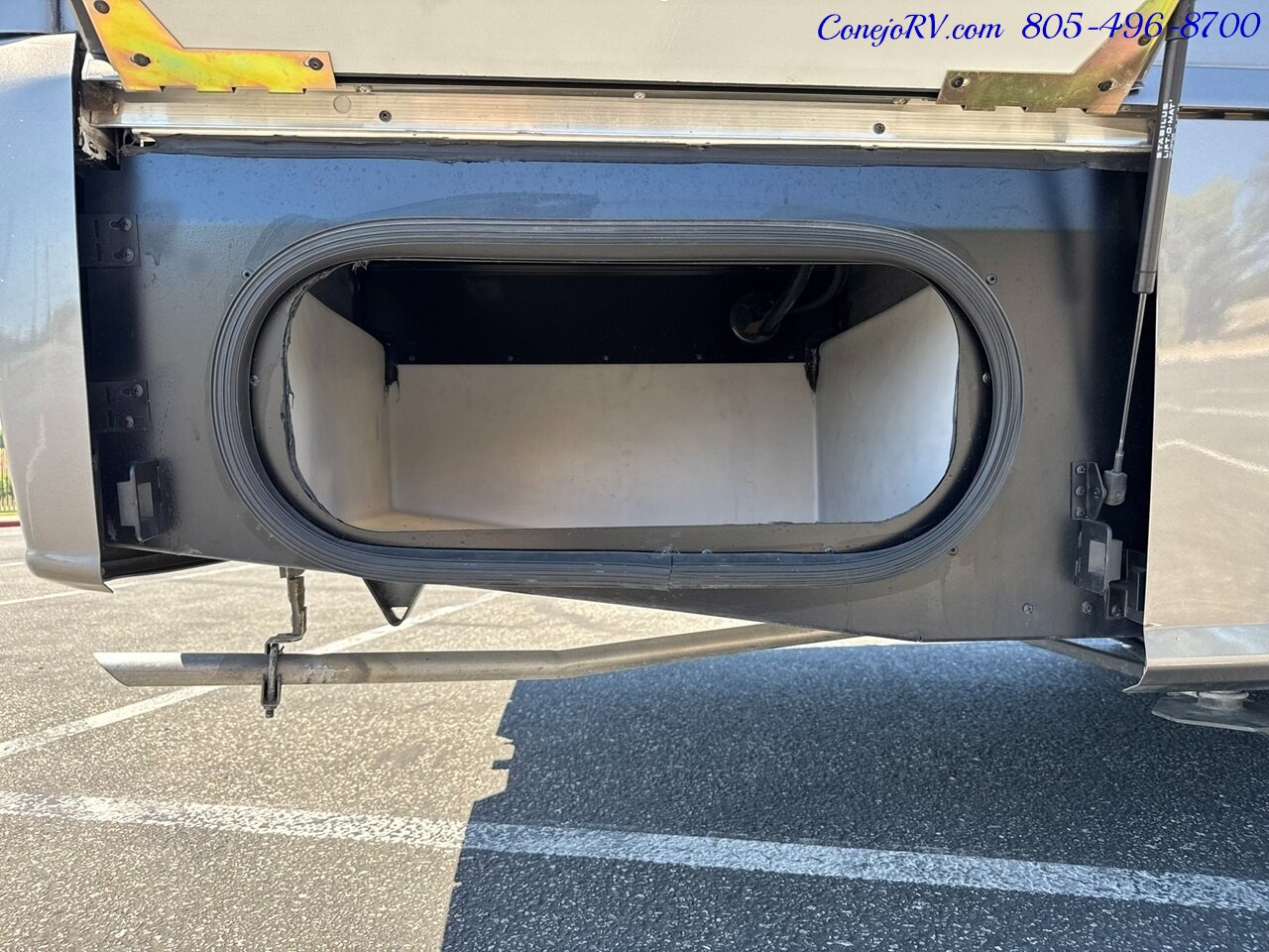 2023 Winnebago View 24DD Full Wall Slide-Out Mercedes Turbo Diesel  Full Body Paint 8K Miles - Photo 44 - Thousand Oaks, CA 91360