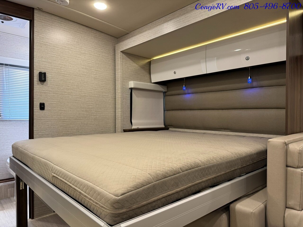 2023 Winnebago View 24DD Full Wall Slide-Out Mercedes Turbo Diesel  Full Body Paint 8K Miles - Photo 20 - Thousand Oaks, CA 91360