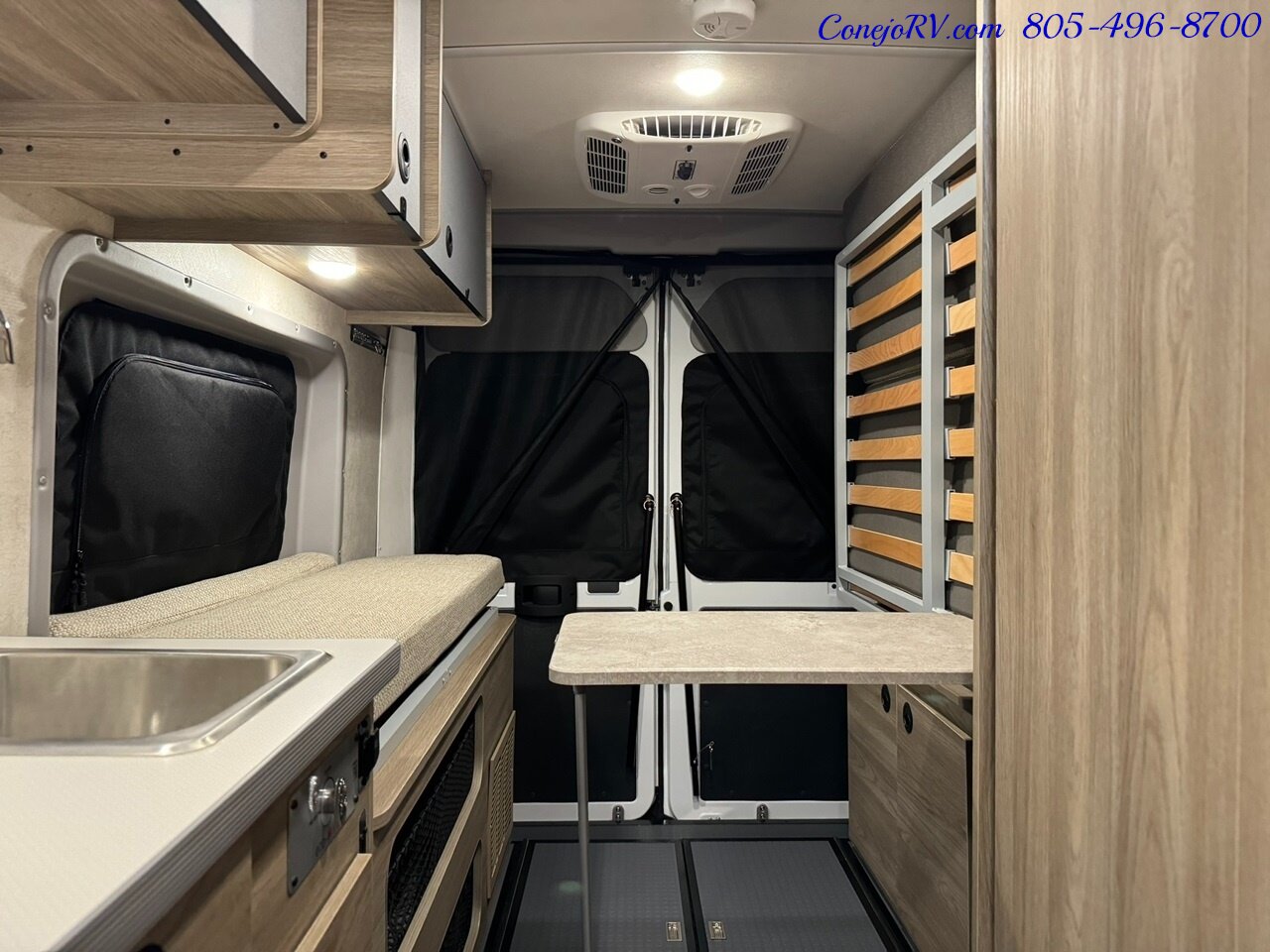 2024 Winnebago Solis 59PX Murphy Bed Pop Top Full Galley 3K Miles   - Photo 19 - Thousand Oaks, CA 91360