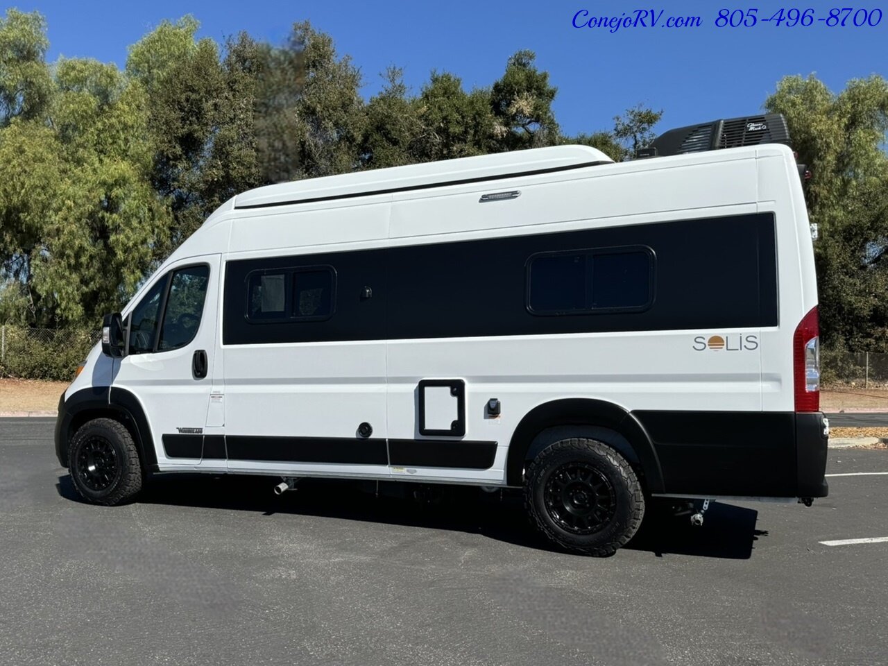 2024 Winnebago Solis 59PX Murphy Bed Pop Top Full Galley 3K Miles   - Photo 2 - Thousand Oaks, CA 91360