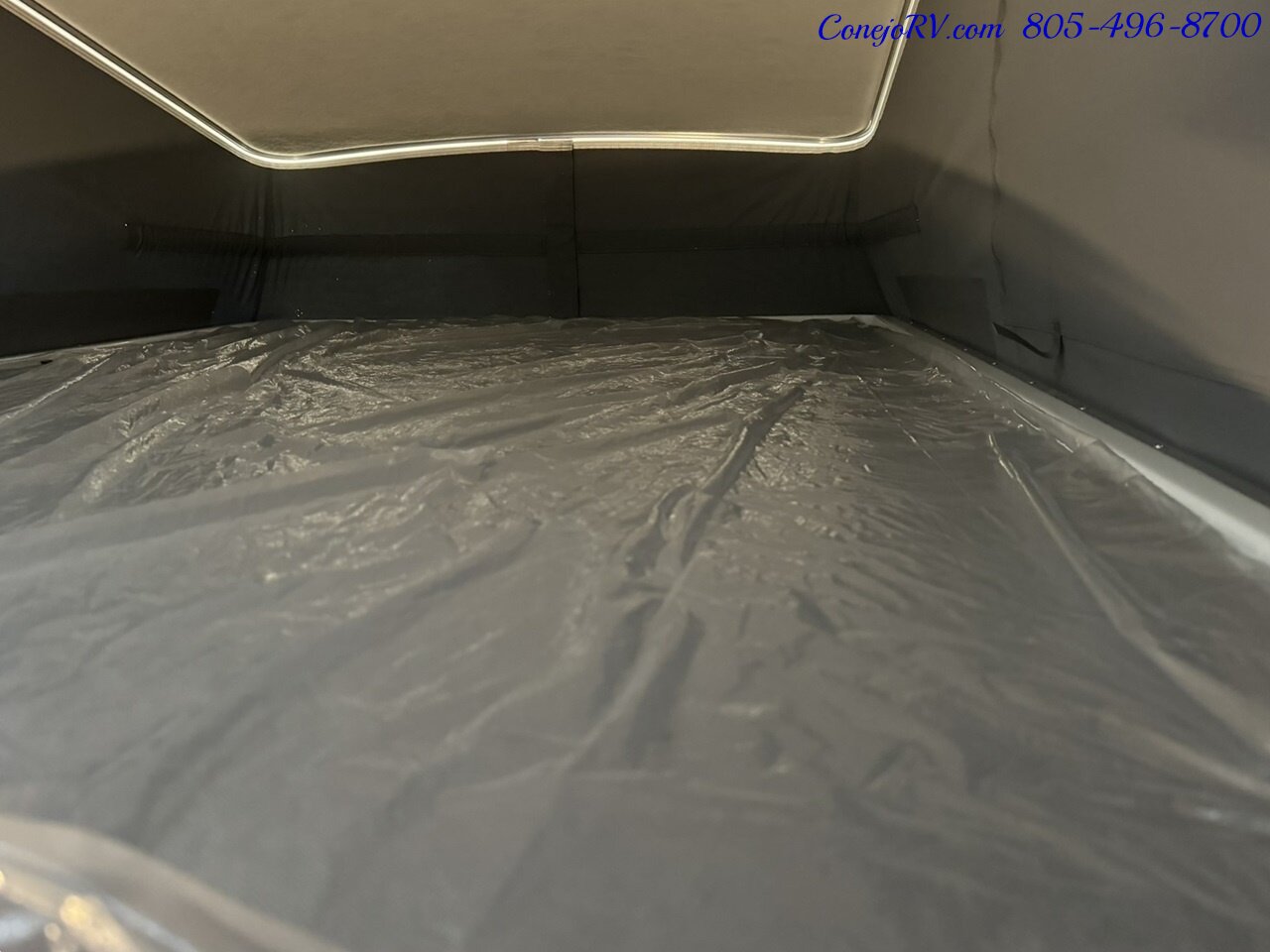 2024 Winnebago Solis 59PX Murphy Bed Pop Top Full Galley 3K Miles   - Photo 32 - Thousand Oaks, CA 91360