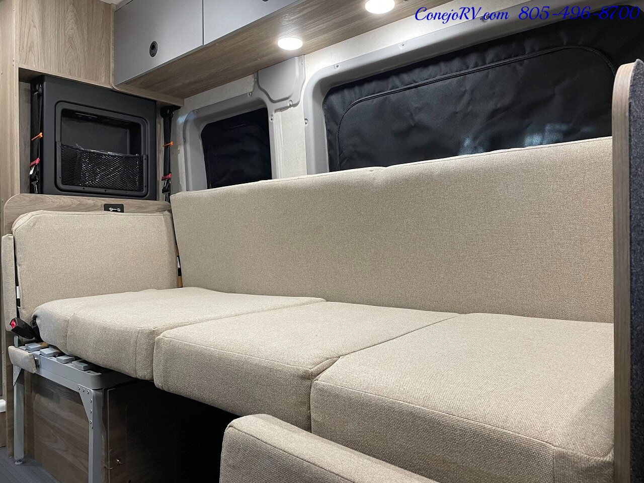 2024 WINNEBAGO Solis Pocket 36B Lithium System Enclosed Rear Bath   - Photo 23 - Thousand Oaks, CA 91360