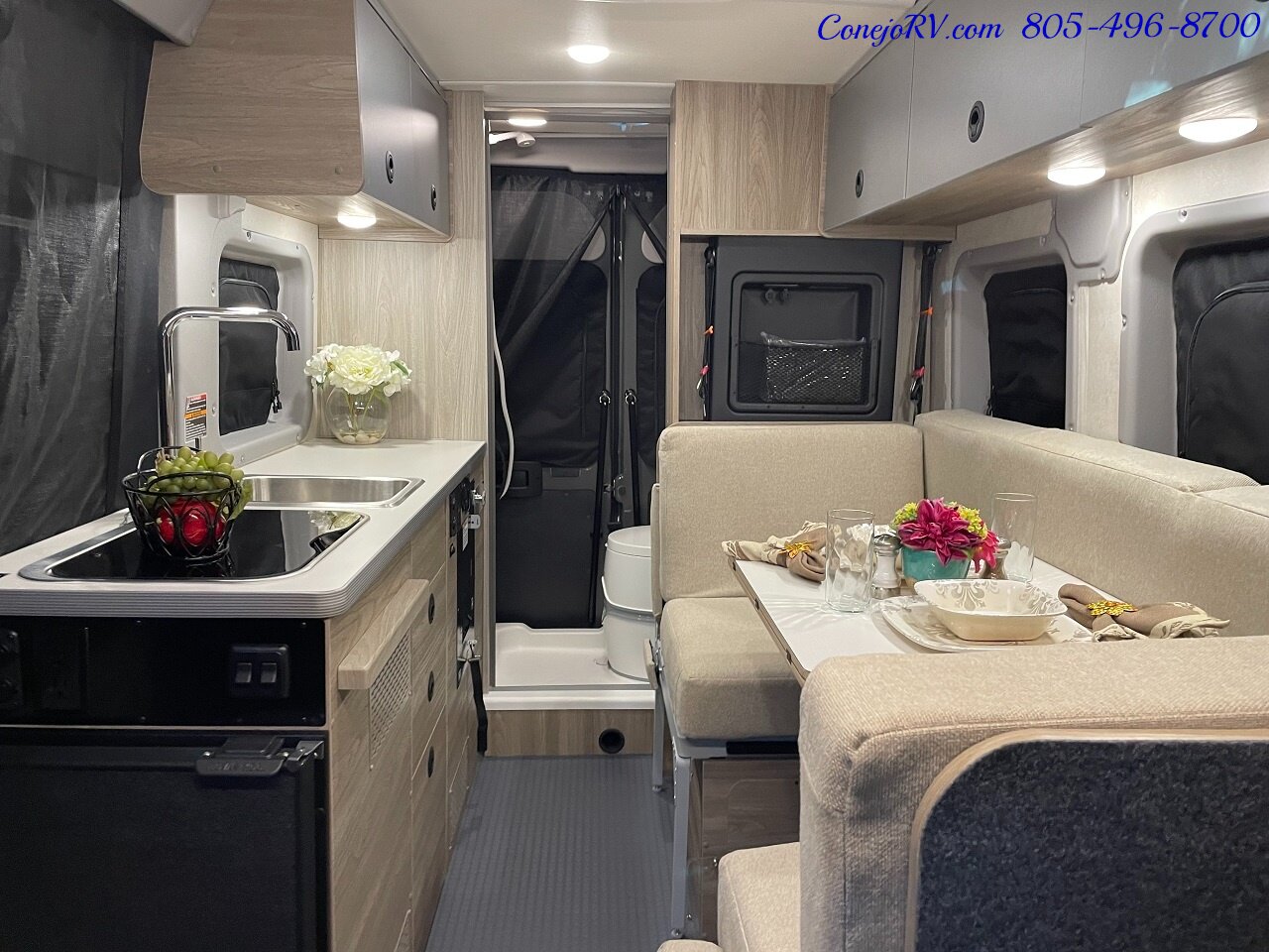 2024 WINNEBAGO Solis Pocket 36B Lithium System Enclosed Rear Bath   - Photo 5 - Thousand Oaks, CA 91360