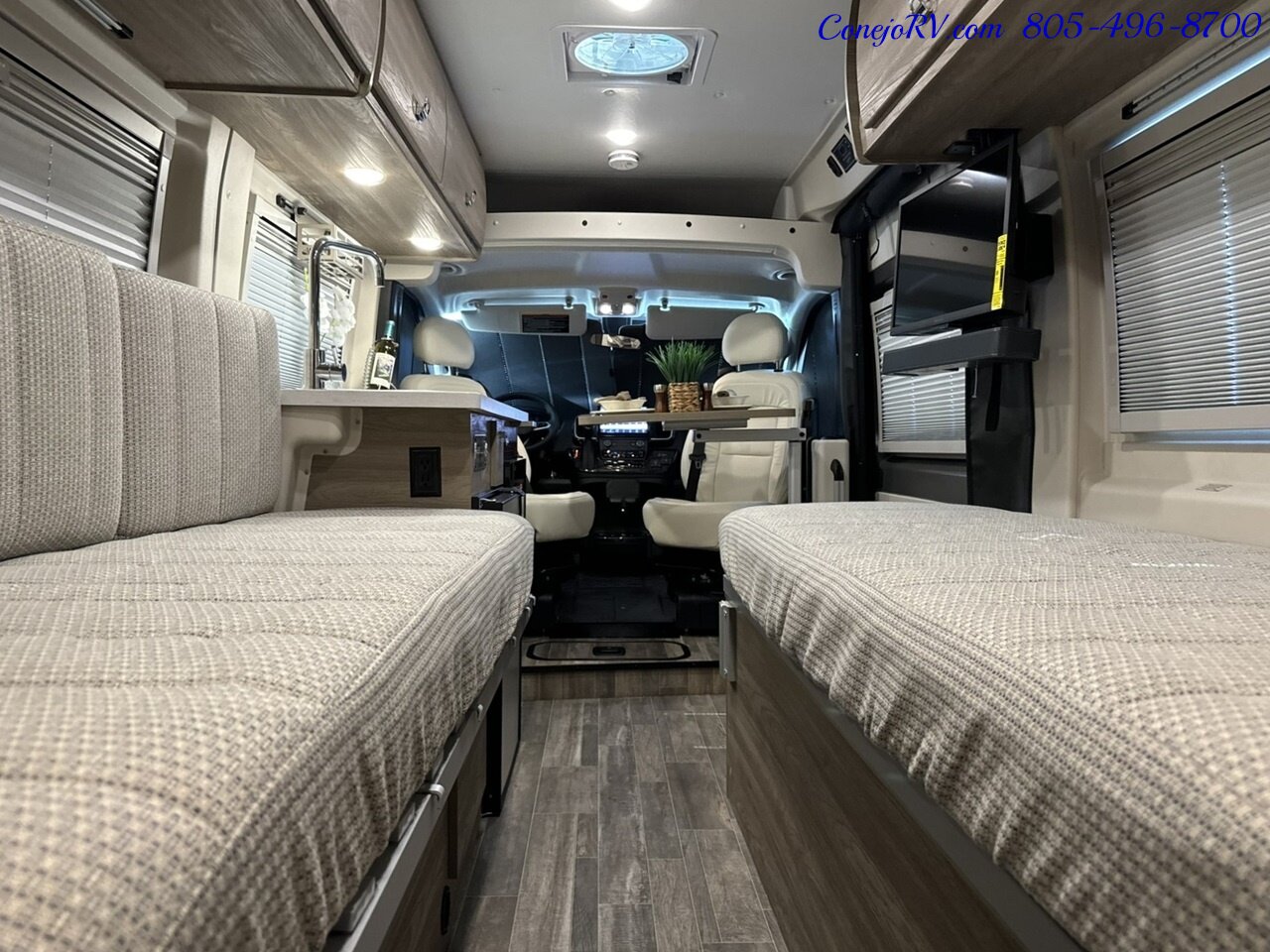 2025 Winnebago Travato 59K Touring Coach 2.8KW Onan Generator   - Photo 22 - Thousand Oaks, CA 91360