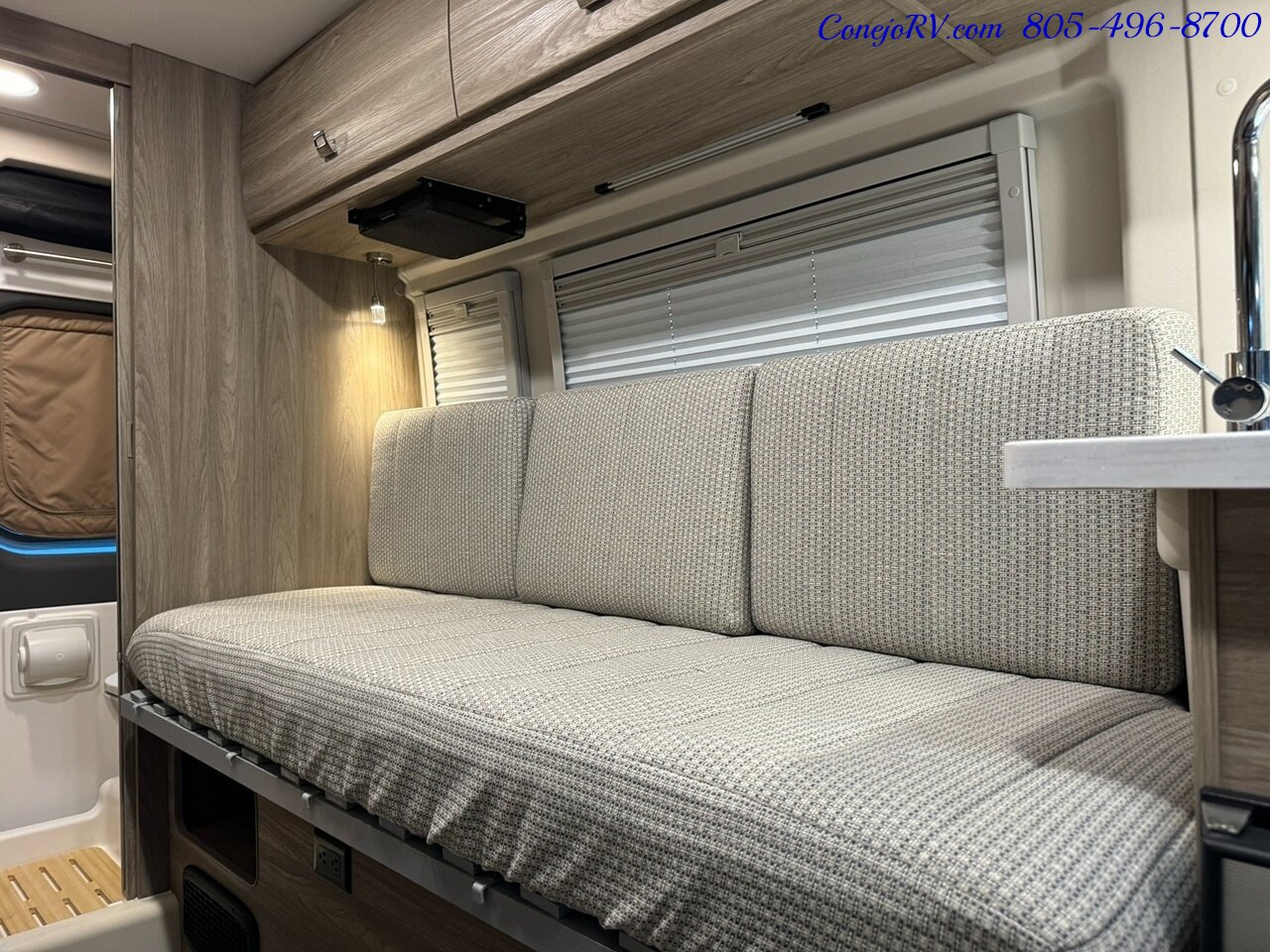 2025 Winnebago Travato 59K Touring Coach 2.8KW Onan Generator   - Photo 15 - Thousand Oaks, CA 91360