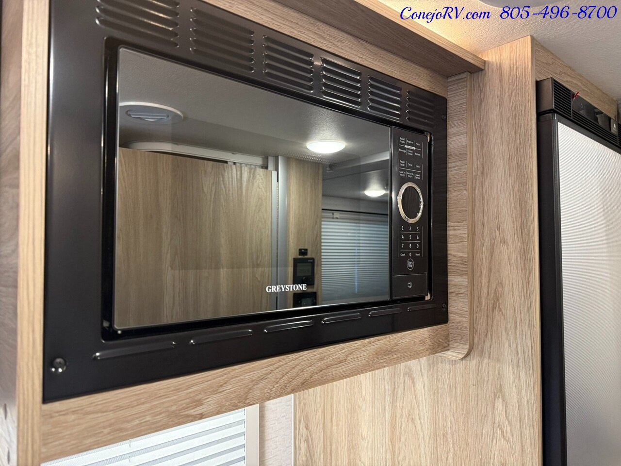 2026 Winnebago Ekko 22A Pop Top Lithium Power 310HP All Wheel Drive - Photo 13 - Thousand Oaks, CA 91360