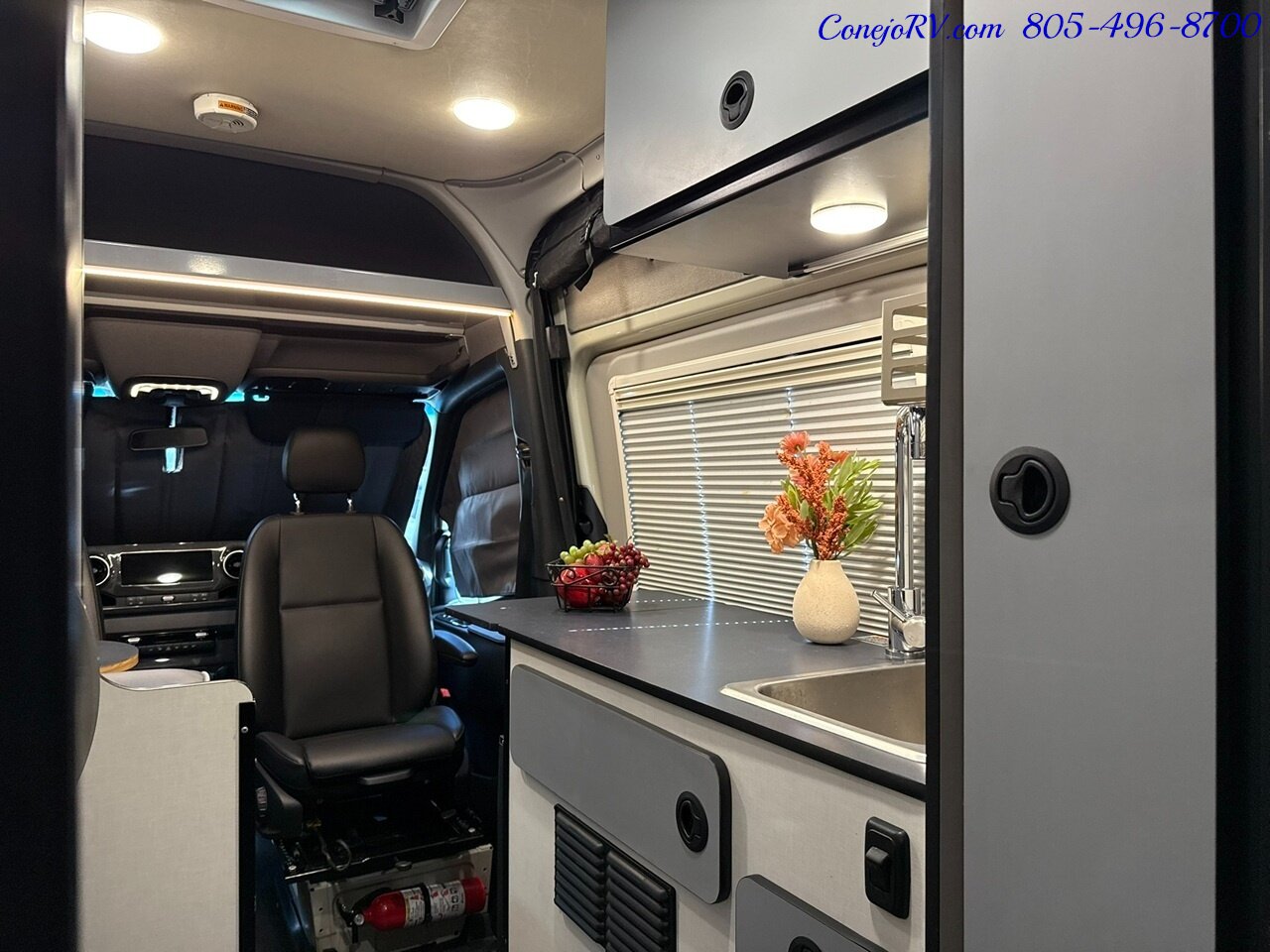 2023 Winnebago Revel 44E 4X4 Sprinter Mercedes Turbo Diesel, 320 AH Lithium   - Photo 30 - Thousand Oaks, CA 91360
