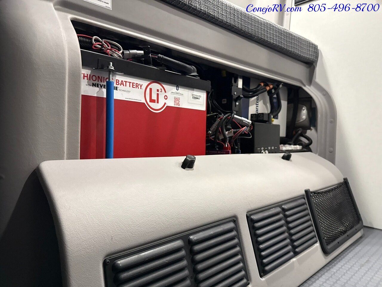 2023 Winnebago Revel 44E 4X4 Sprinter Mercedes Turbo Diesel, 320 AH Lithium   - Photo 28 - Thousand Oaks, CA 91360