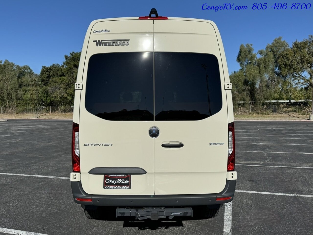 2023 Winnebago Adventure Wagon 44M Mercedes 4X4 Turbo Diesel Sprinter   - Photo 37 - Thousand Oaks, CA 91360